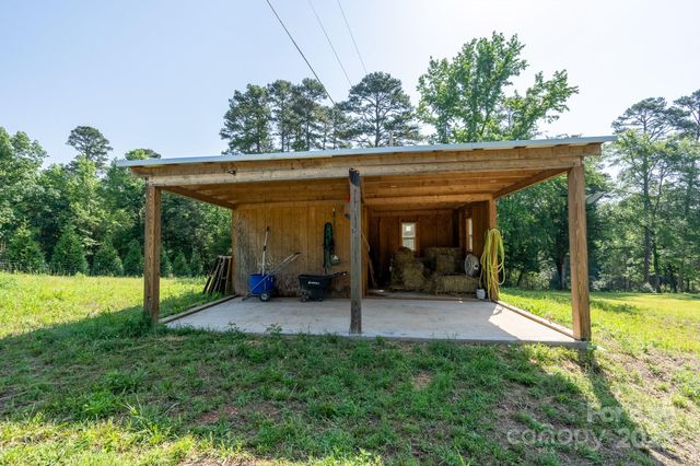 16132 Mclester Road, Oakboro, NC 28129