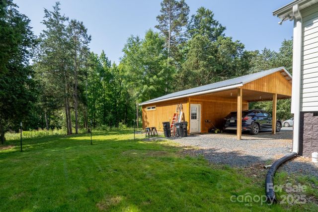 16132 Mclester Road, Oakboro, NC 28129