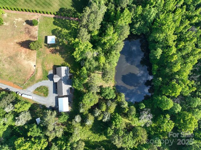 16132 Mclester Road, Oakboro, NC 28129