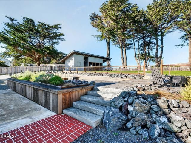 44900 Little Lake Road, Mendocino, CA 95460
