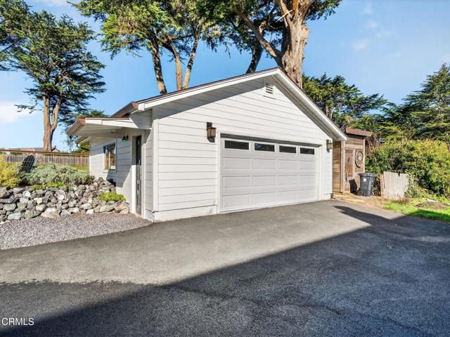 44900 Little Lake Road, Mendocino, CA 95460