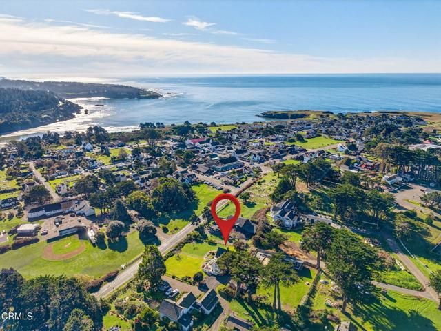 44900 Little Lake Road, Mendocino, CA 95460