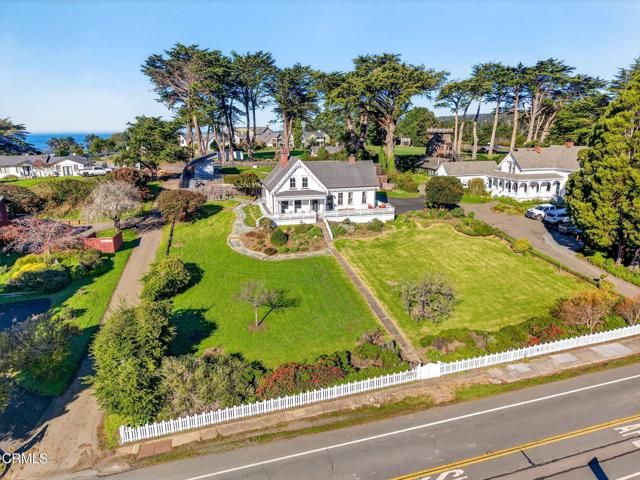 44900 Little Lake Road, Mendocino, CA 95460