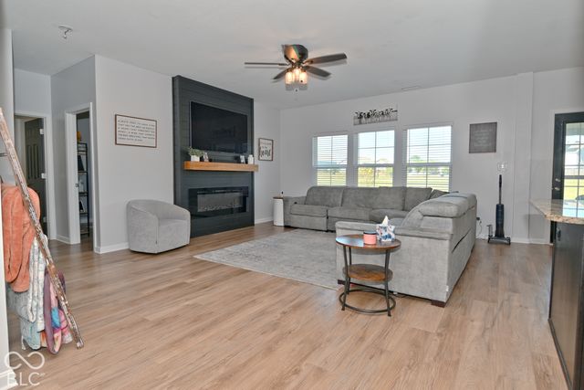 2582 Twinleaf Drive, Plainfield, IN 46168