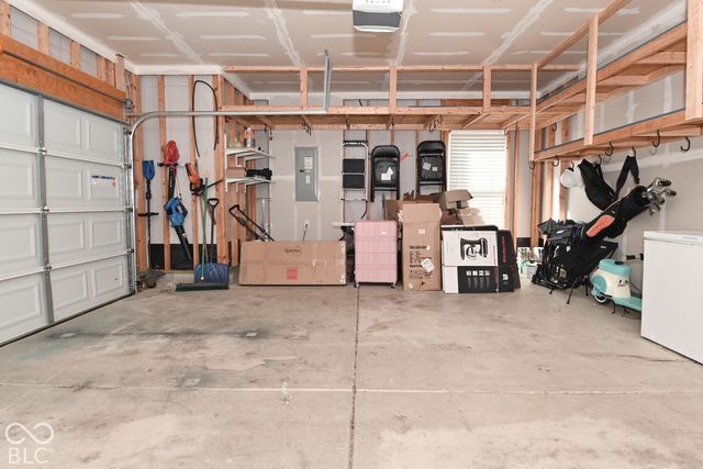 2582 Twinleaf Drive, Plainfield, IN 46168
