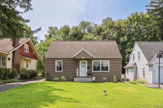 402 Radcliffe Road, Dewitt, NY 13214