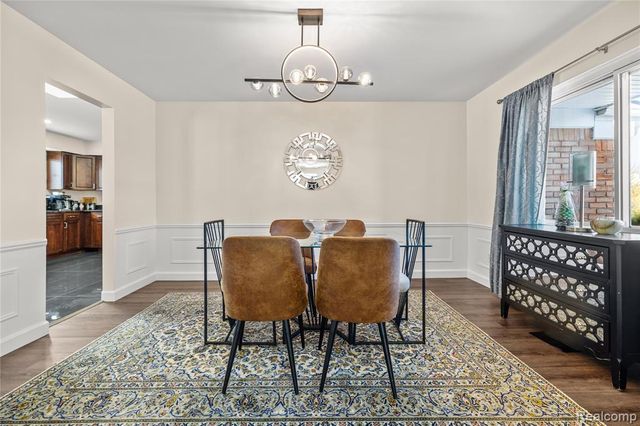 38309 Southfarm Lane, Northville, MI 48167