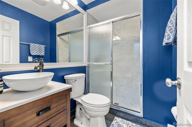 38309 Southfarm Lane, Northville, MI 48167