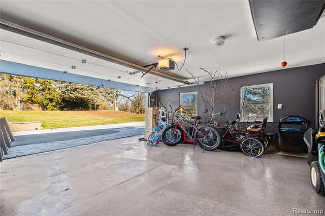 38309 Southfarm Lane, Northville, MI 48167