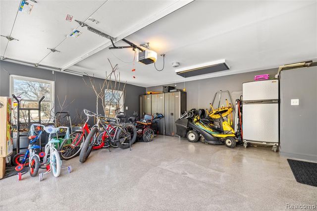 38309 Southfarm Lane, Northville, MI 48167