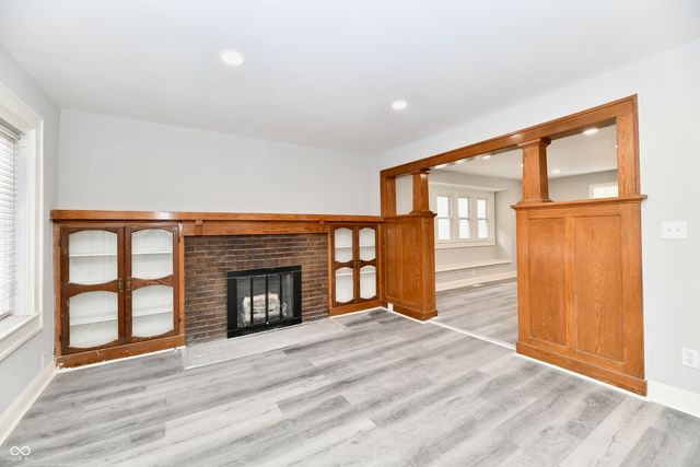 5020 E New York Street, Indianapolis, IN 46201