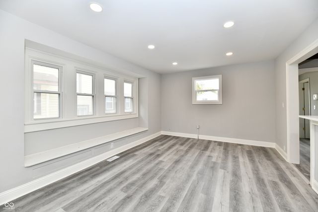5020 E New York Street, Indianapolis, IN 46201