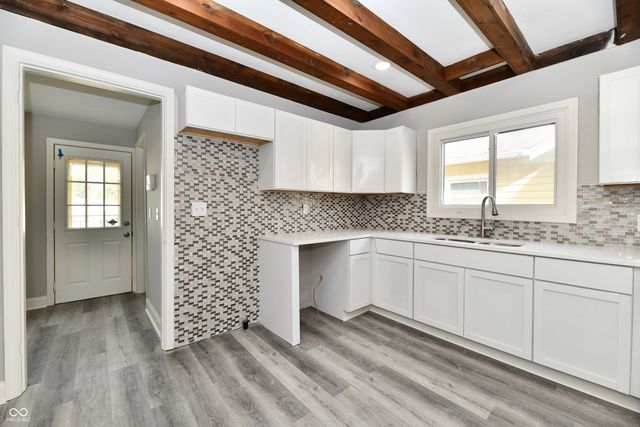 5020 E New York Street, Indianapolis, IN 46201