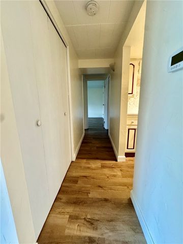 321 Ridge Point Circle B13, Bridgeville, PA 15017