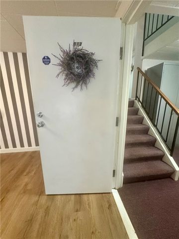 321 Ridge Point Circle B13, Bridgeville, PA 15017