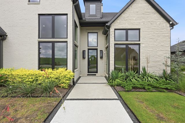 154 Stafford Drive, Heath, TX 75032
