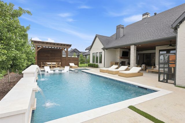 154 Stafford Drive, Heath, TX 75032