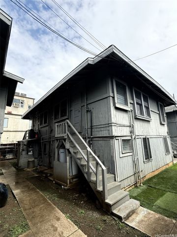 946 Winant Street, Honolulu, HI 96817