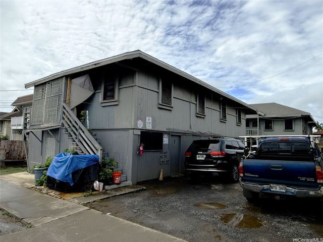 946 Winant Street, Honolulu, HI 96817
