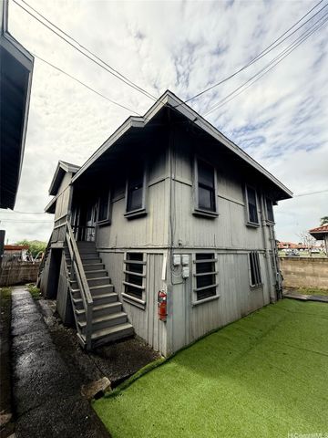 946 Winant Street, Honolulu, HI 96817