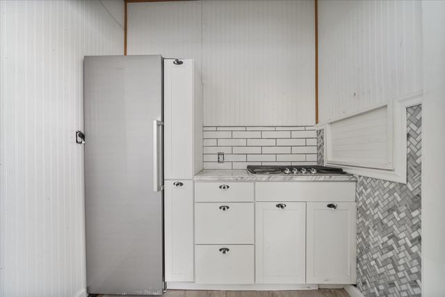 104 Magoun Street, Bloomington, IL 61701