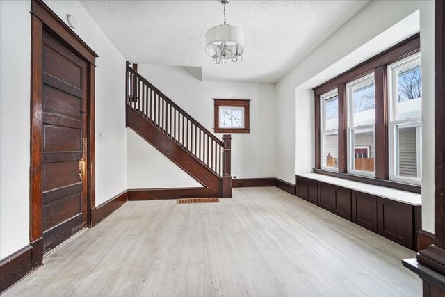 104 Magoun Street, Bloomington, IL 61701