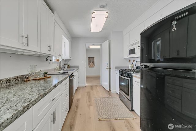 4432 S 49th Street, Tacoma, WA 98409