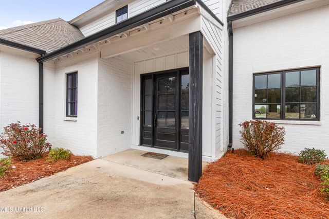 120 Covington Way, Madison, MS 39110