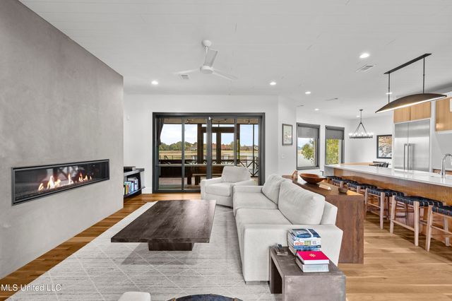 120 Covington Way, Madison, MS 39110