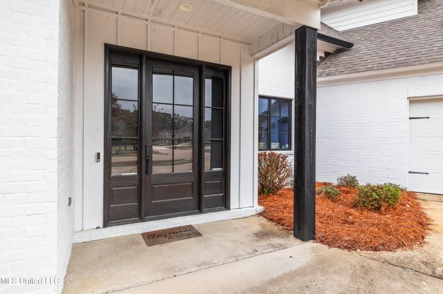 120 Covington Way, Madison, MS 39110