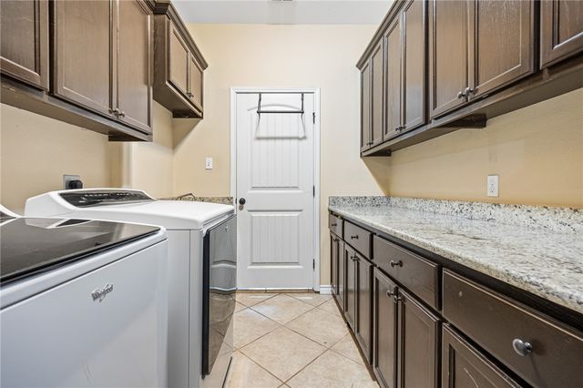 3813 Elvis Dr, Corpus Christi, TX 78414