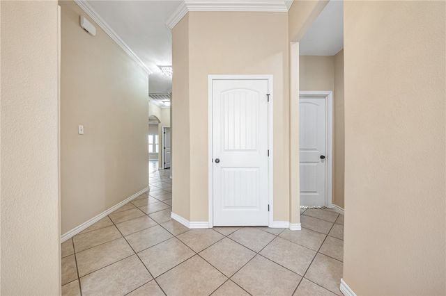 3813 Elvis Dr, Corpus Christi, TX 78414