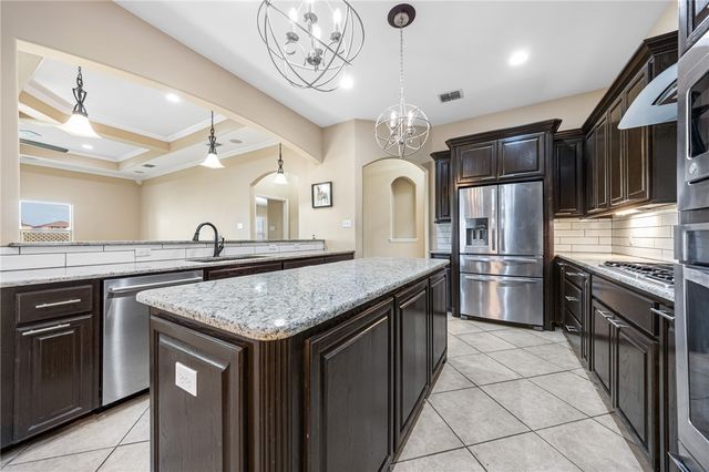 3813 Elvis Dr, Corpus Christi, TX 78414