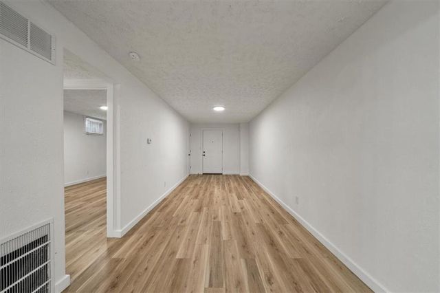 2203 Twin Oaks Drive, Harrisonville, MO 64701