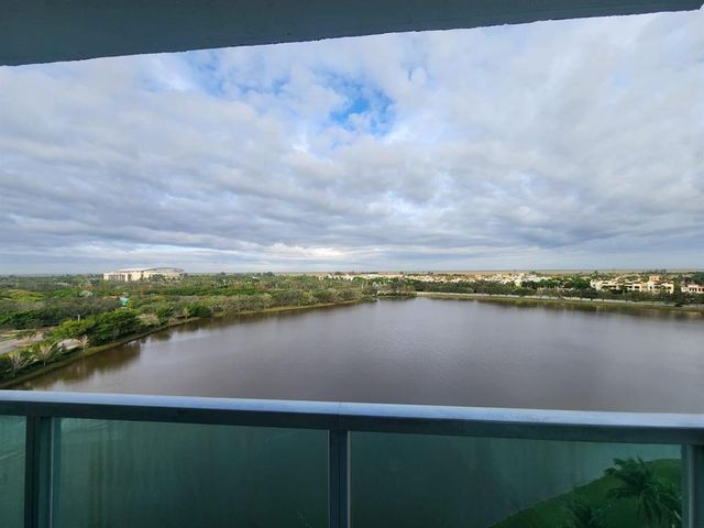 2681 N FLAMINGO Road 1104 S, Sunrise, FL 33323
