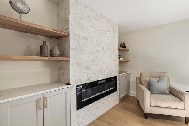 72 IVY NE Parkway, Atlanta, GA 30342