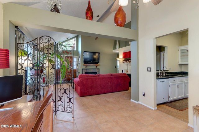 1830 E Citation Lane, Tempe, AZ 85284