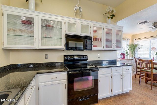 1830 E Citation Lane, Tempe, AZ 85284
