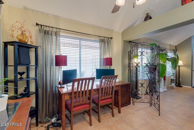1830 E Citation Lane, Tempe, AZ 85284