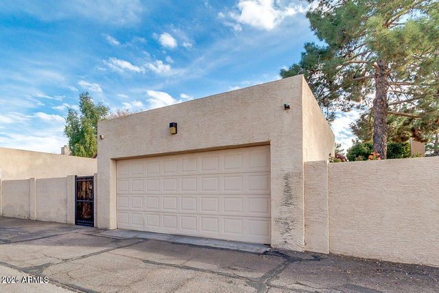 1830 E Citation Lane, Tempe, AZ 85284