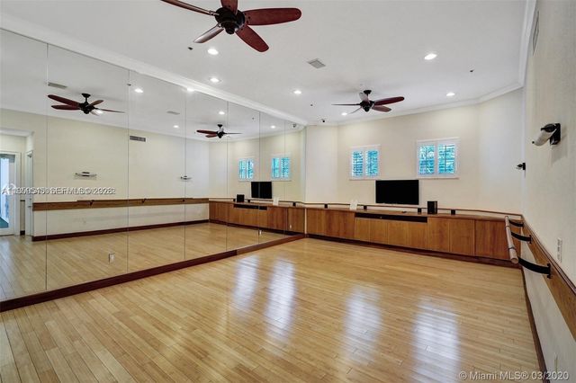 3245 NE 184 St 13304, Aventura, FL 33160