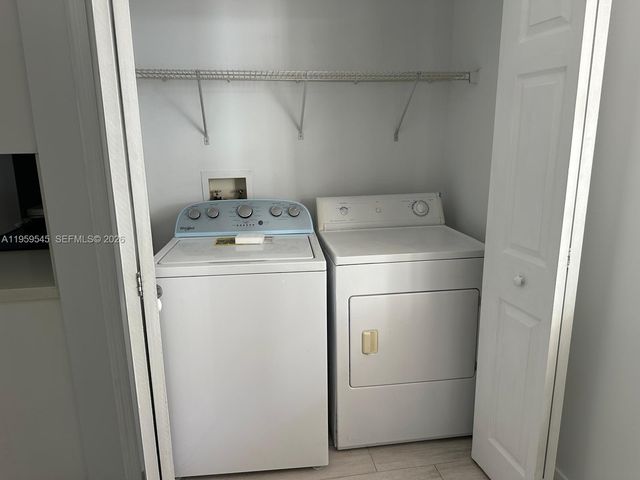 3245 NE 184 St 13304, Aventura, FL 33160