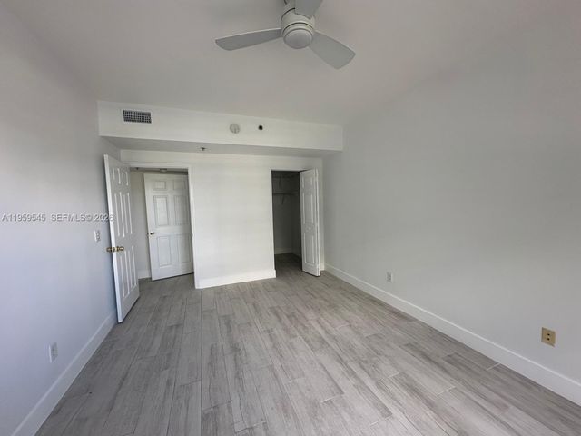 3245 NE 184 St 13304, Aventura, FL 33160