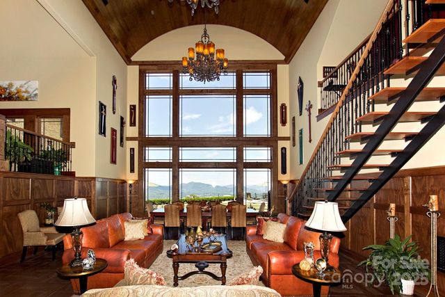 93 Lombard Street, Waynesville, NC 28786