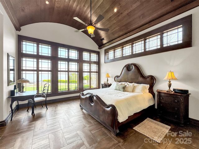 93 Lombard Street, Waynesville, NC 28786