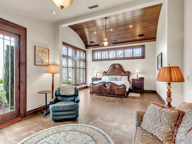 93 Lombard Street, Waynesville, NC 28786