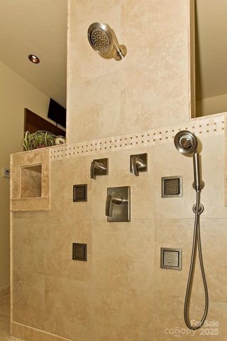 93 Lombard Street, Waynesville, NC 28786