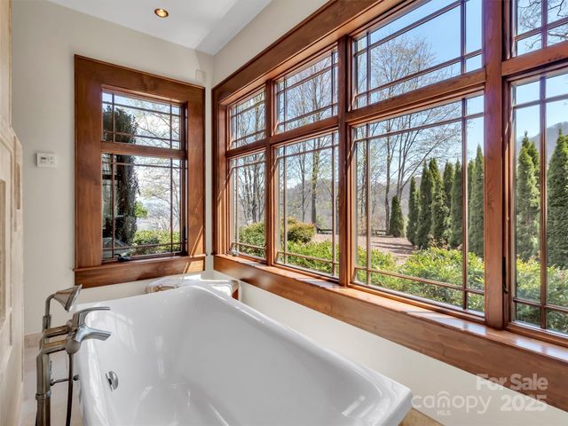 93 Lombard Street, Waynesville, NC 28786