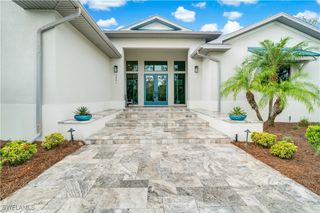 2991 2nd ST NW, Naples, FL 34120