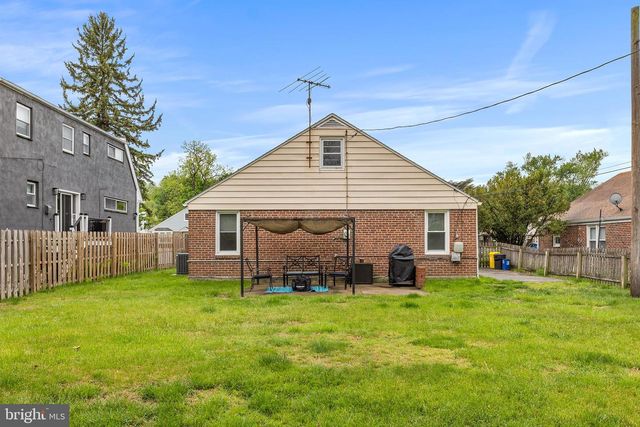 7 BROOKSIDE RD, Glenside, PA 19038